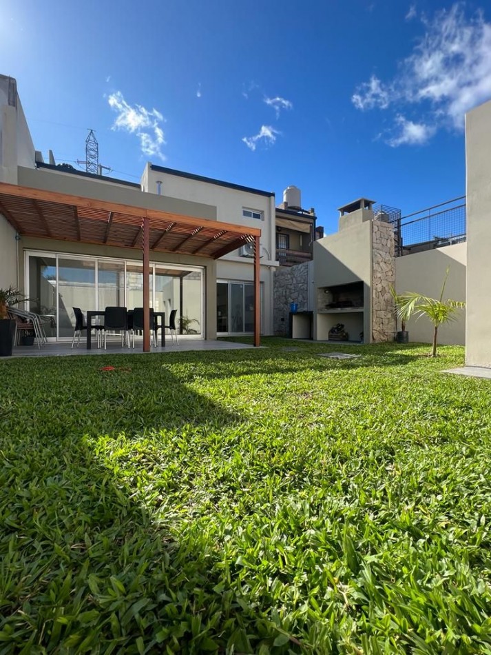Foto Casa en Venta en Parana, Entre Rios - U$D 170.000 - pix114036543 - BienesOnLine
