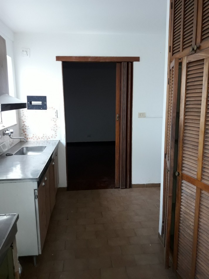 DEPARTAMENTO EN VENTA - CALLE PELLEGRINI 301