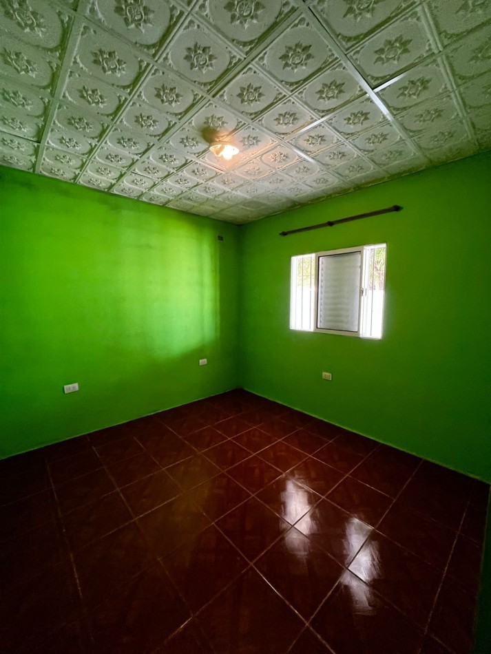 CASA EN VENTA- oportunidad inversion, Colonia avellaneda 