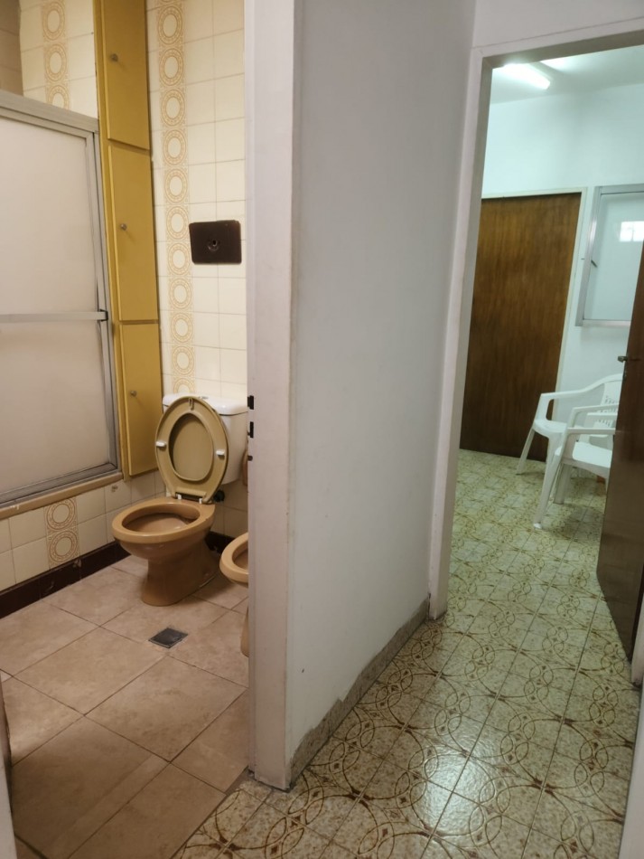 VENTA GRAN PROPIEDAD CALLE NOGOYA