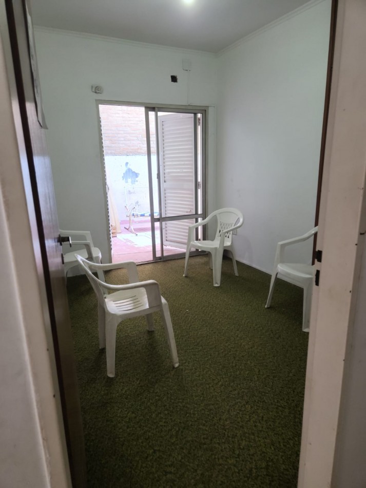 VENTA GRAN PROPIEDAD CALLE NOGOYA