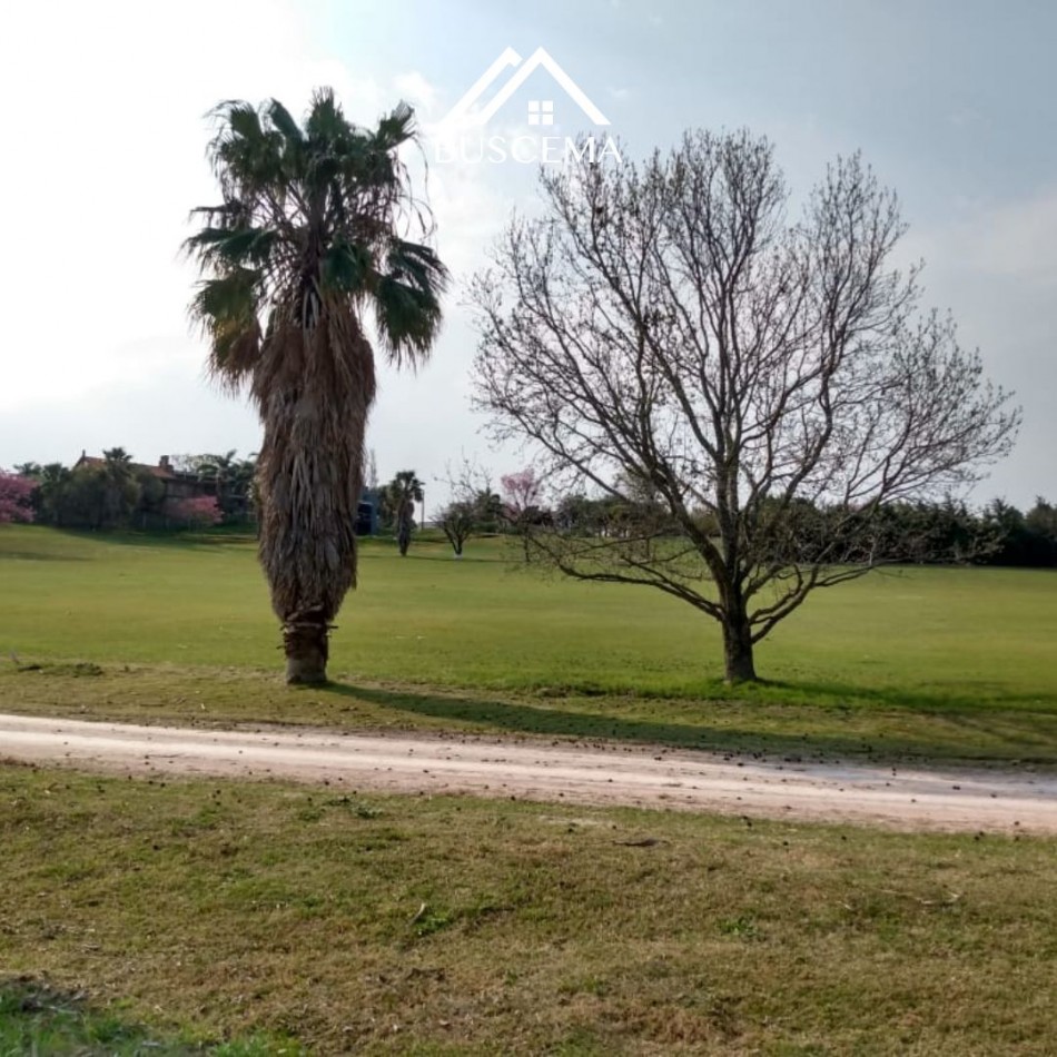 LOTE DE 800 M2 EN "LAS COLINAS - GOLF CLUB"