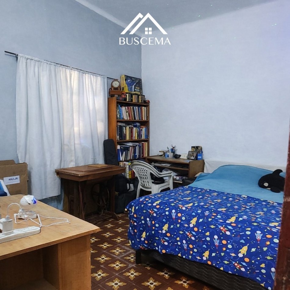 Casa en venta en zona Plaza Saenz Peña