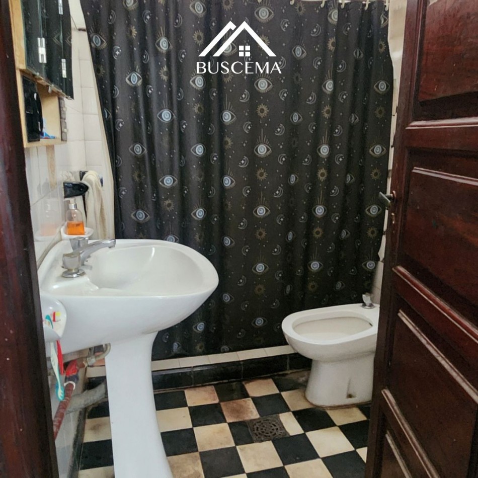 Casa en venta en zona Plaza Saenz Peña