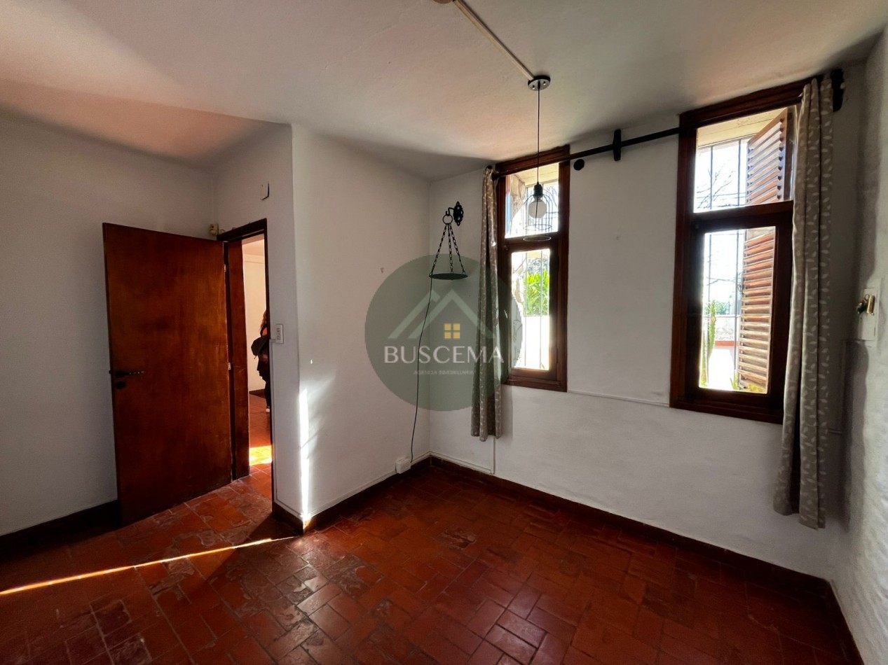 Venta casa ZANNI  947 - ZONA ALMAFUERTE