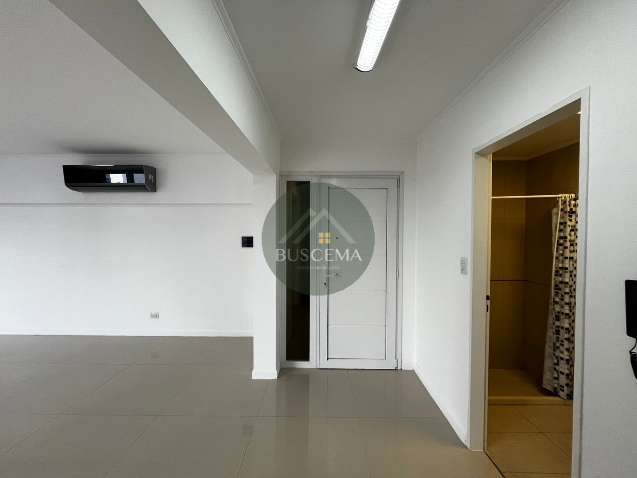 OFICINA EN ALQUILER CALLE CORDOBA 