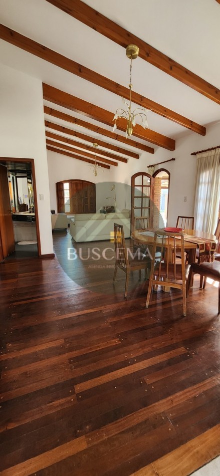ESPECTACULAR CASA EN VENTA - ZONA SUR DE PARANA 