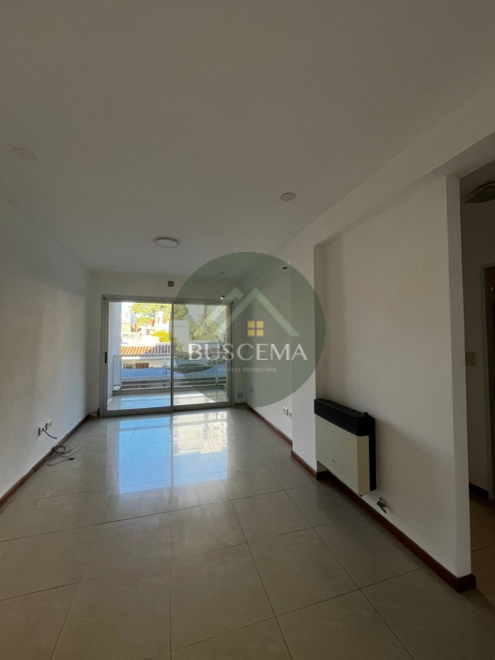 DEPARTAMENTO EN ALQUILER - Zona Malvinas casi Tucuman