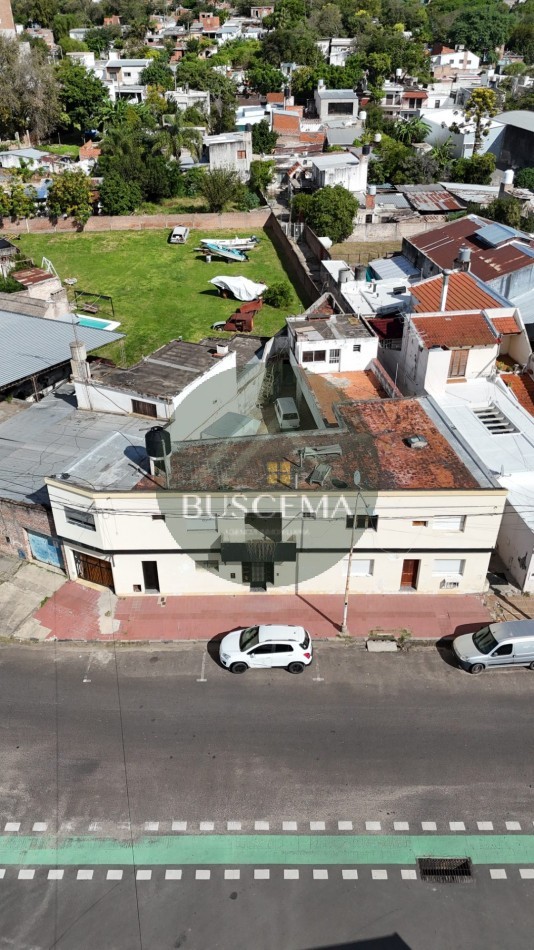 EN VENTA - IMPORTANTE PROPIEDAD EN EL PUERTO DE PARANA