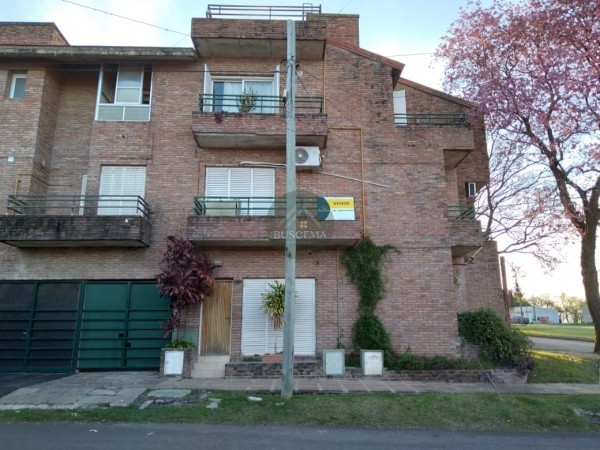 VENTA DEPARTAMENTO FRENTE AL RIO 3 DORMITORIOS