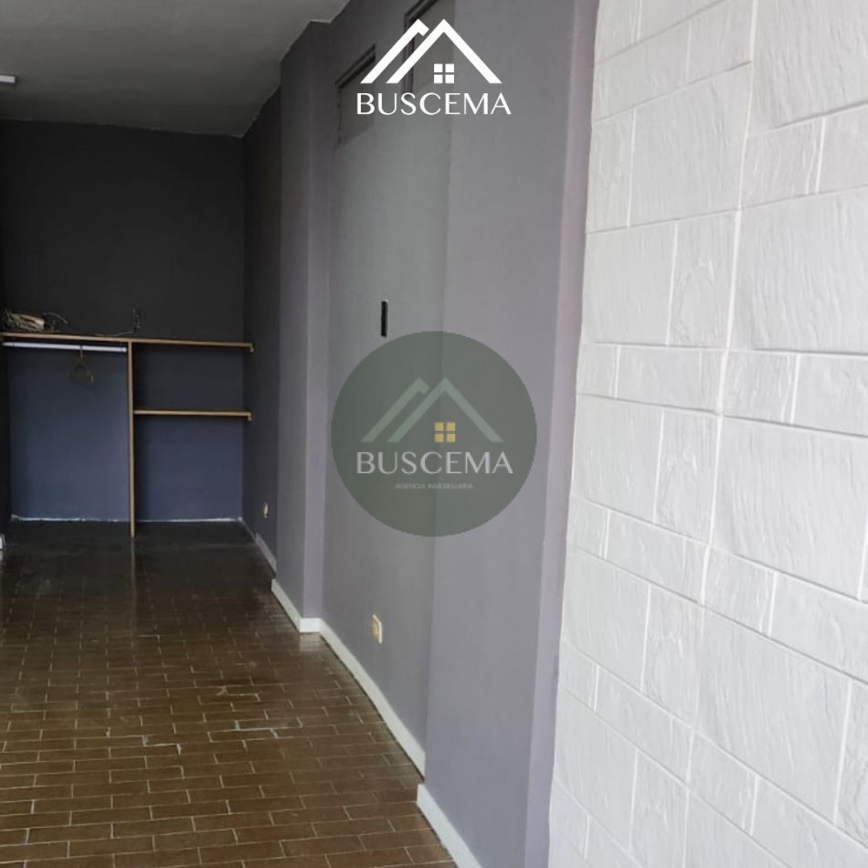 Oficina en alquiler - Frente a Casa de Gobierno y Tribunales