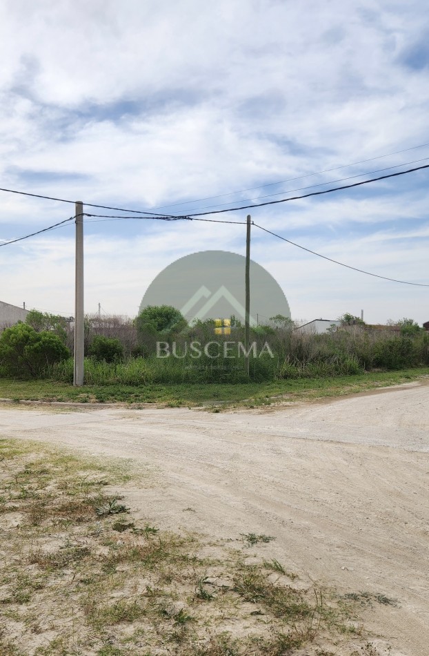 Terreno en venta - Santa Maria III