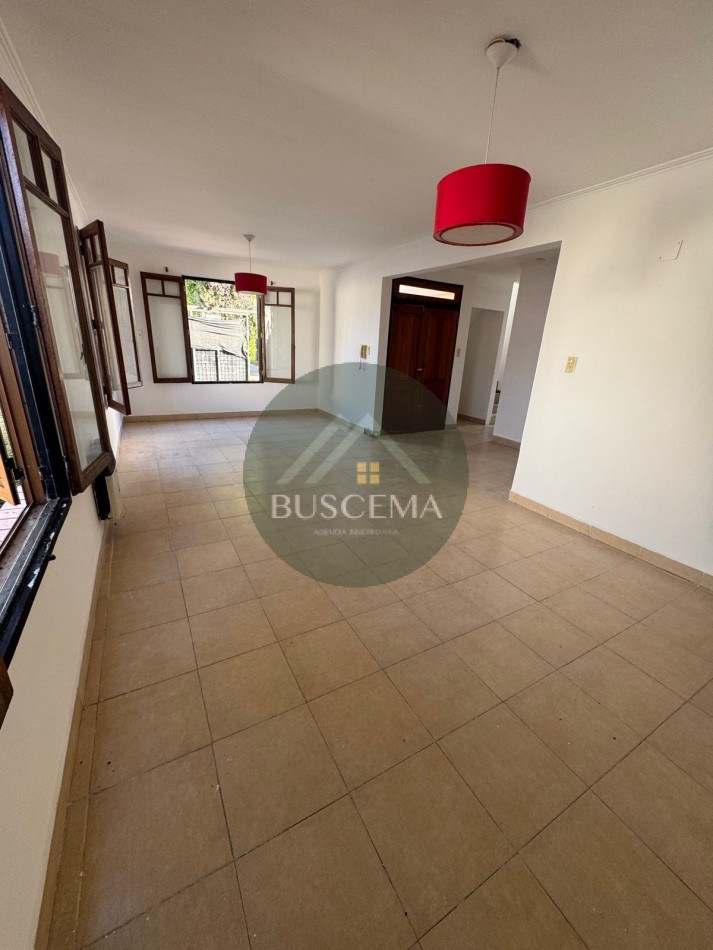 ALQUILER - Casa en Barrio Privado, Zona Paracao