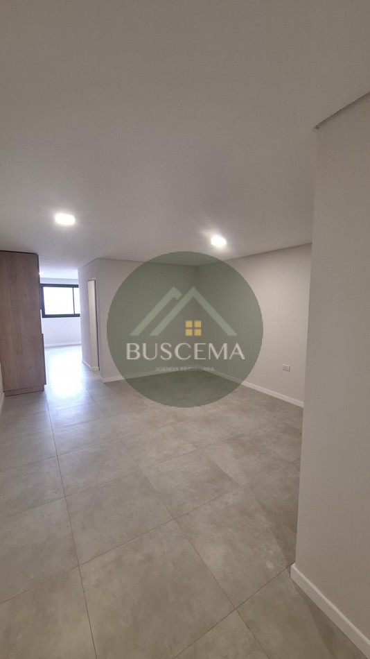Local Comercial a Estrenar en Alquiler