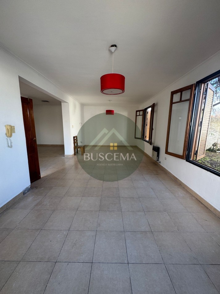ALQUILER - Casa en Barrio Privado, Zona Paracao