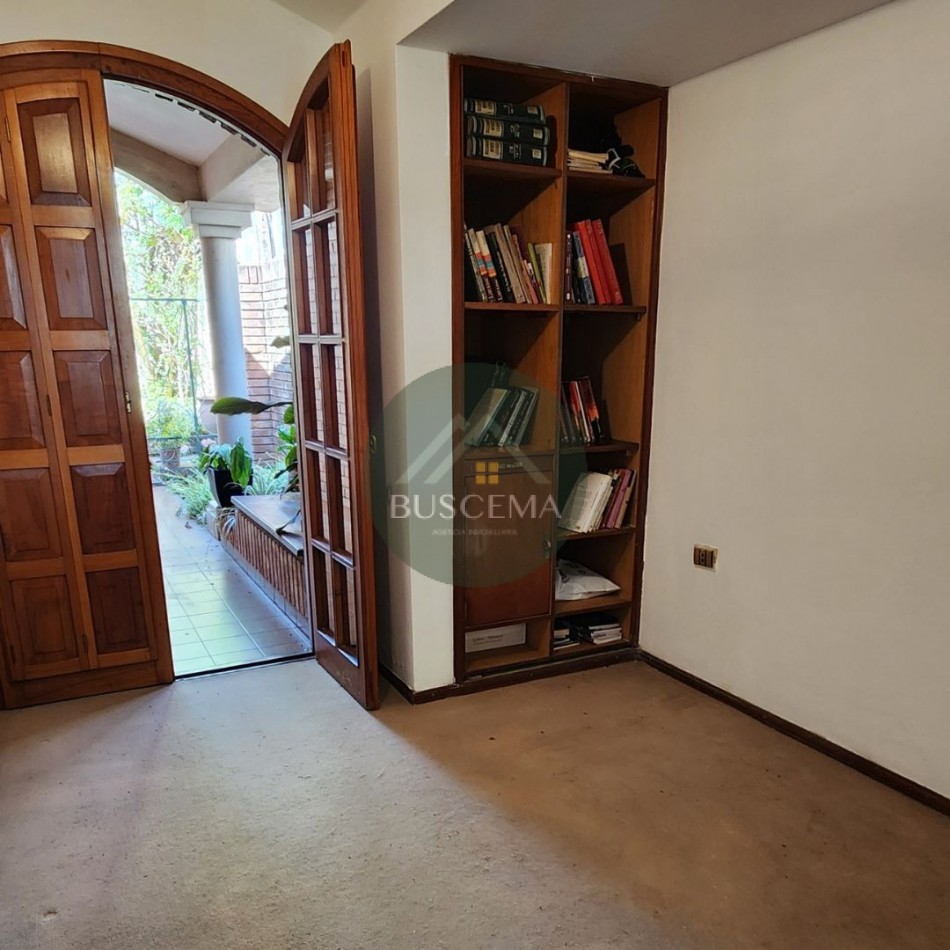 VENTA - Casa Premium 1.218 m² en Zona Sur c/ Piscina Climatizada + Lote Propio Adicional