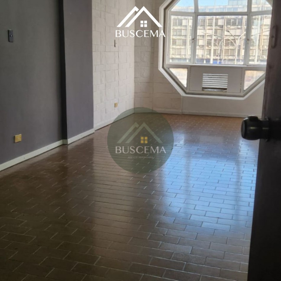 Oficina en alquiler - Frente a Casa de Gobierno y Tribunales