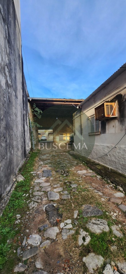 TERRENO DE CASI 1.000 M² EN EL CORAZON DEL MICROCENTRO