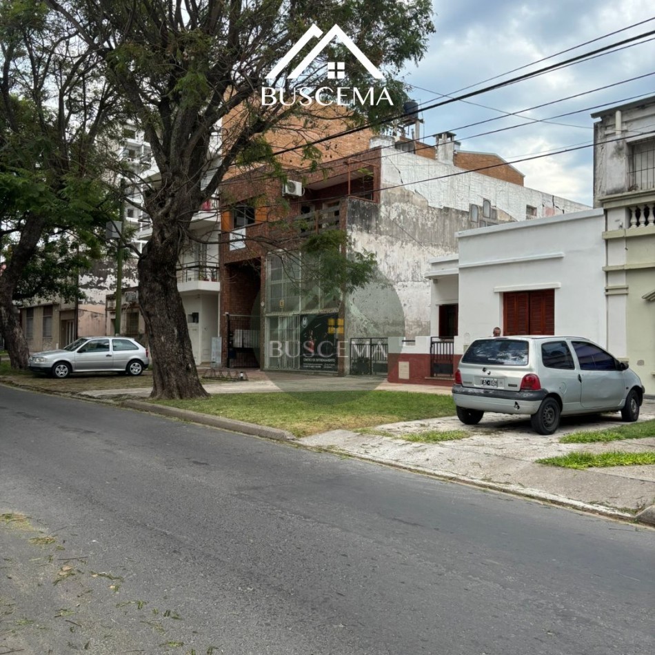 ¡Oportunidad Unica! Propiedad Multiuso de 557m² a Metros de Av. Ramirez
