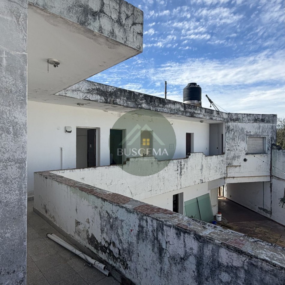 EN VENTA - IMPORTANTE PROPIEDAD EN EL PUERTO DE PARANA