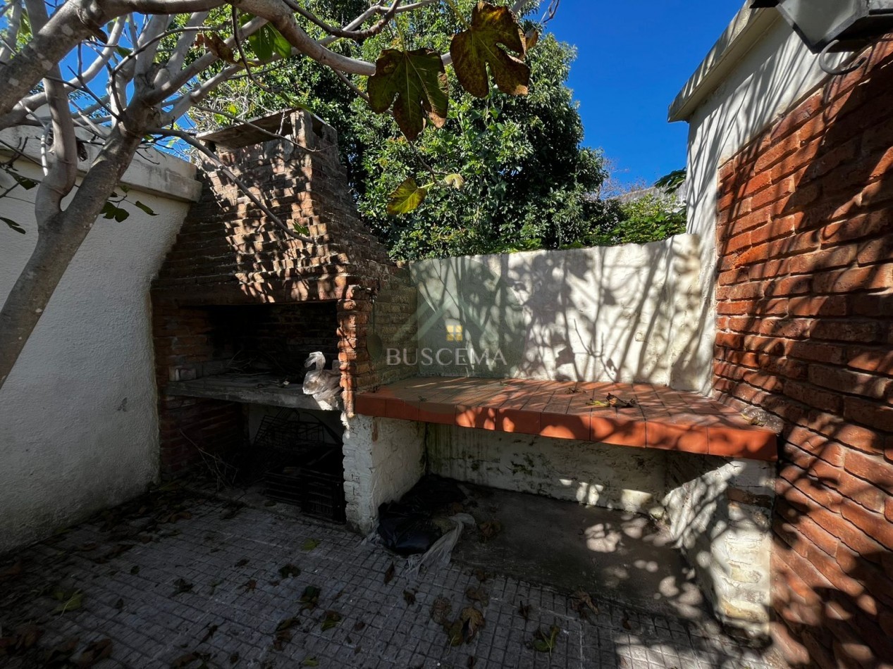 Venta casa ZANNI  947 - ZONA ALMAFUERTE