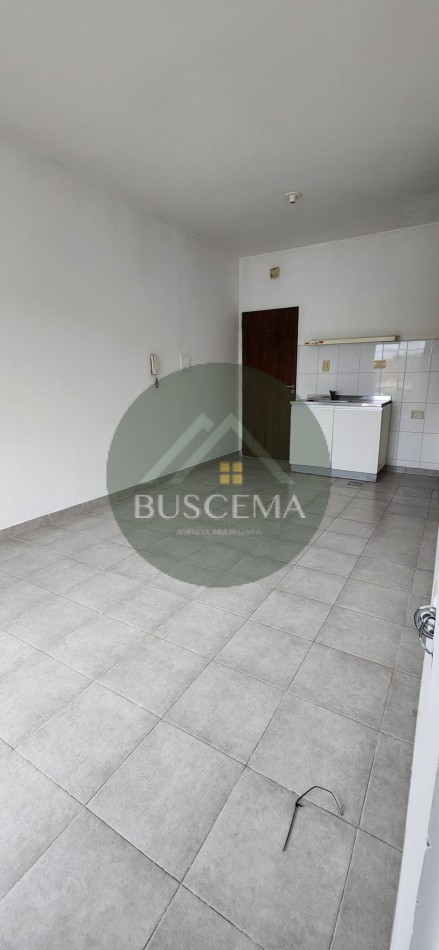 DPTO EN ALQUILER - SAN LUIS 680