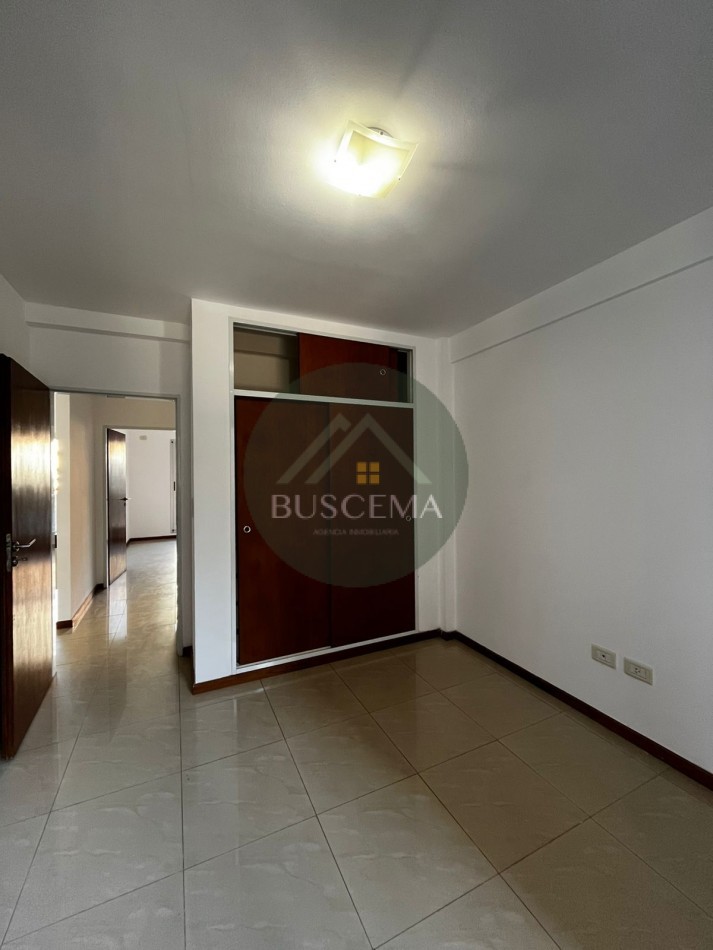 DEPARTAMENTO EN ALQUILER - Zona Malvinas casi Tucuman