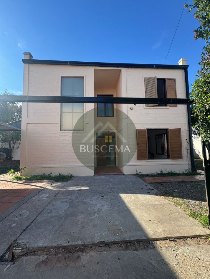 ALQUILER - Casa en Barrio Privado, Zona Paracao