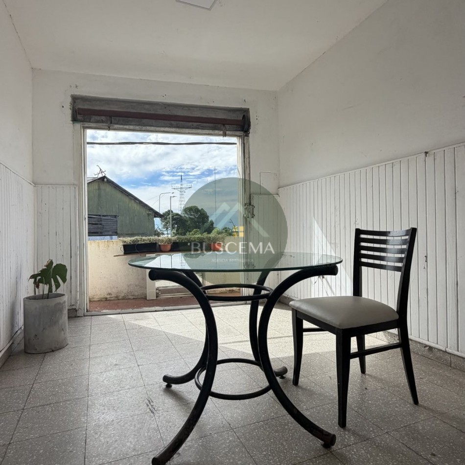 EN VENTA - IMPORTANTE PROPIEDAD EN EL PUERTO DE PARANA