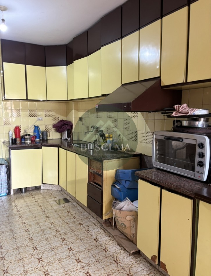 VENTA GRAN PROPIEDAD MULTIUSO - Calle Nogoya