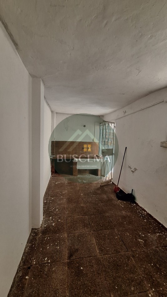 CASA EN ALQUILER - ZONA PARQUE URQUIZA