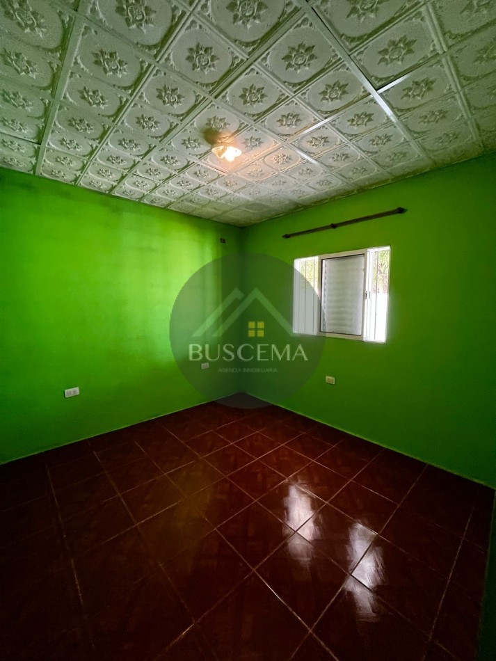 CASA EN VENTA- oportunidad inversion, Colonia avellaneda 