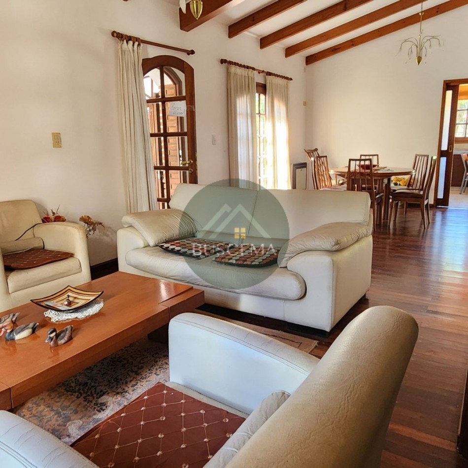 VENTA - Casa Premium 1.218 m² en Zona Sur c/ Piscina Climatizada + Lote Propio Adicional