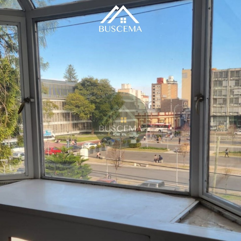 Oficina en alquiler - Frente a Casa de Gobierno y Tribunales