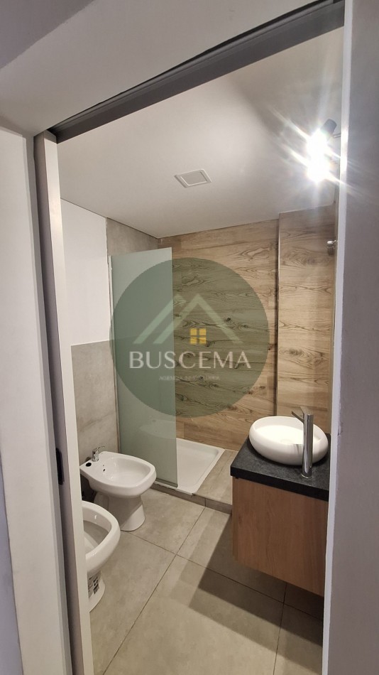 Local Comercial a Estrenar en Alquiler