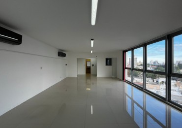 OFICINA EN ALQUILER CALLE CORDOBA 