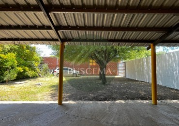 CASA EN VENTA- oportunidad inversion, Colonia avellaneda 