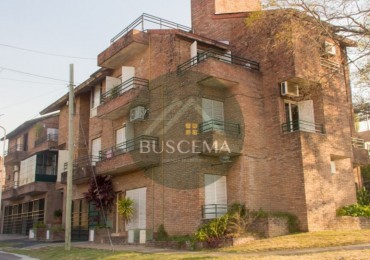 Departamento en alquiler con vista al rio - Zona Thompson